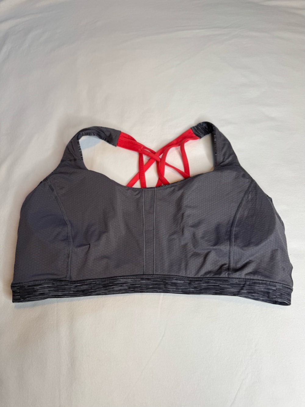 Lululemon Free To Be Serene Bra Size 14 Strappy Back Pink Punch C/D Cup - Picture 13 of 15